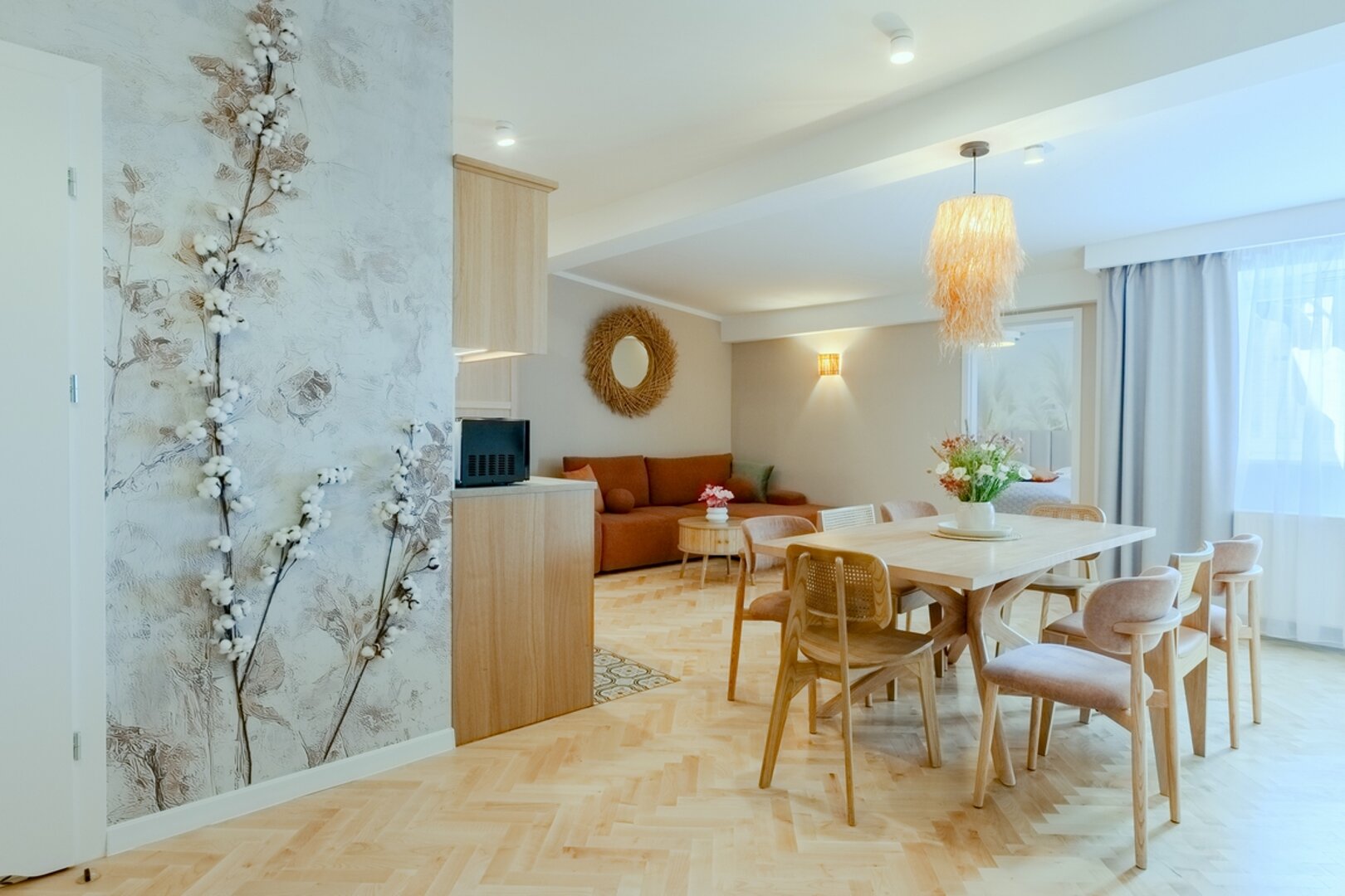 Komfortowy i przytulny apartament z 4 sylialniami i łazienkami + Klimatyzacja, winda